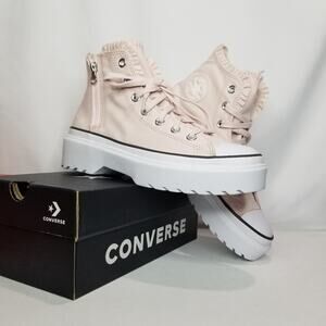 Converse CTAS Lugged Lift Ruffled HiTops Women Size  7 Blush A09280C NWT